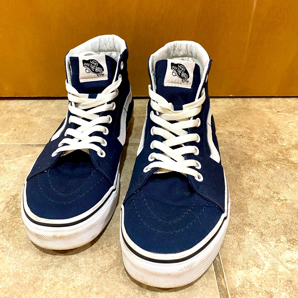 🔥 Navy Blue Hightop Vans Sneakers Men 7 Women 8.5